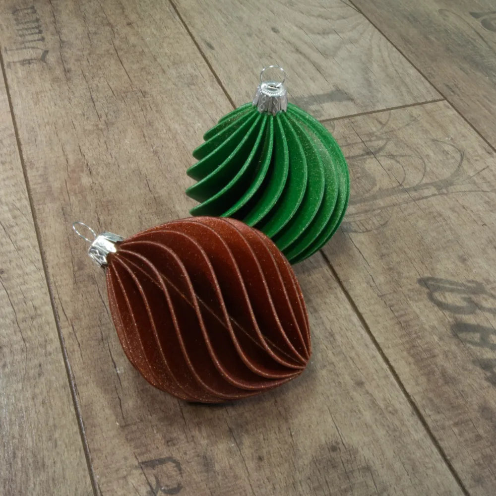 Christbaumkugeln mit Traditioneller Charme – verschiedene Farben